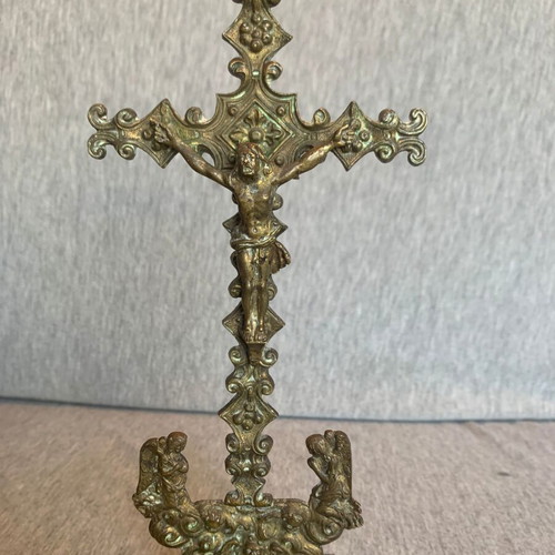 Brass tabletop crucifix used, good condition