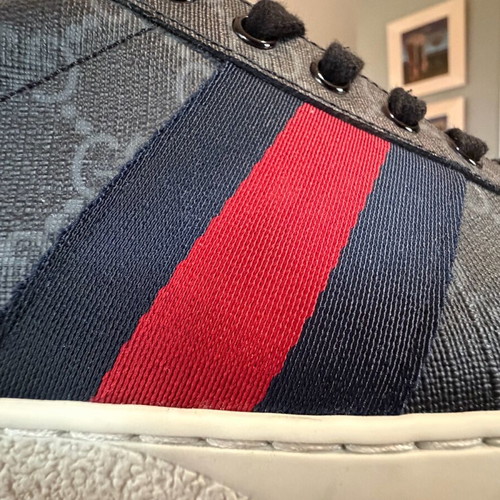 Gucci Ace sneakers used, black with blue and red details
