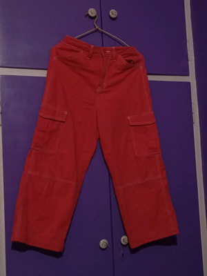 H&M cargo pants used, red, wide leg, size XS