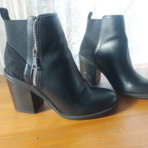 Black ankle boots with heel new, size 37 from Bershka
