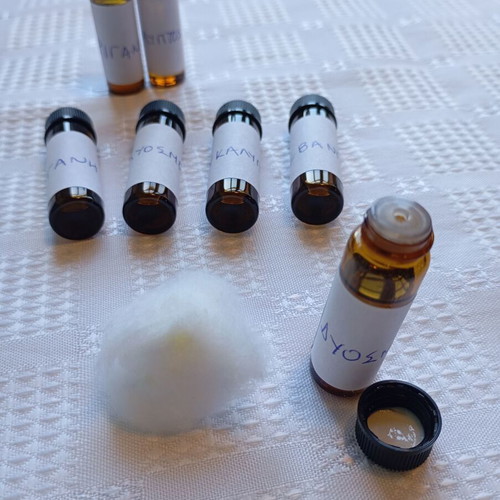 Essential oils set 4 x 5ml, new