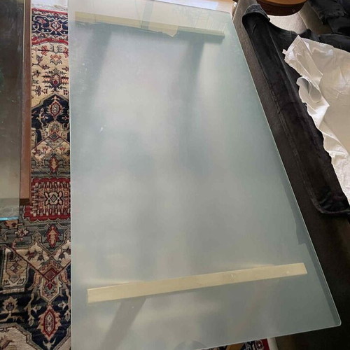 Desk with sandblasted glass top like new, 1.50x0.80m with wooden bases