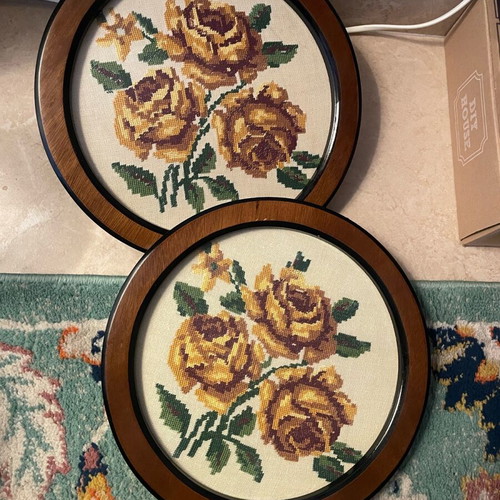 Embroidered frames like new