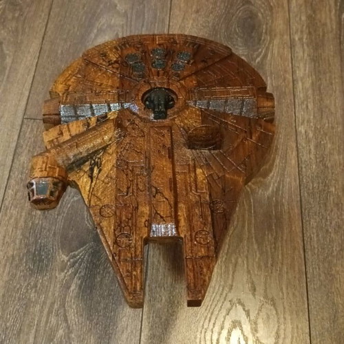 Han Solo Ship Millennium Falcon made of beech with stand new
