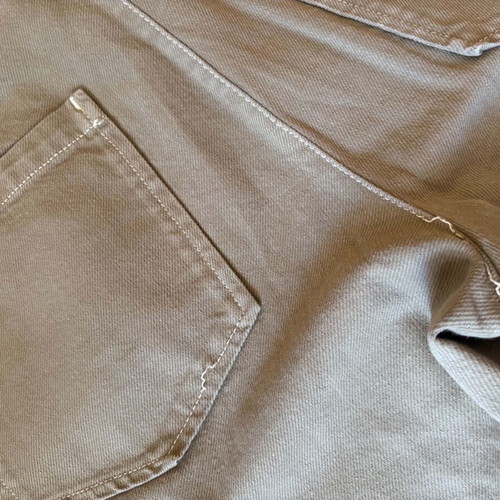 Zara women's beige pants size M like new with minor seam damage