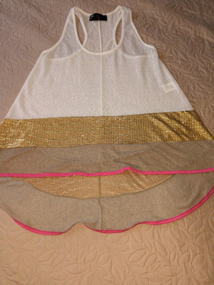 BSB Collection blouse like new, ecru with gold trim and fuchsia piping