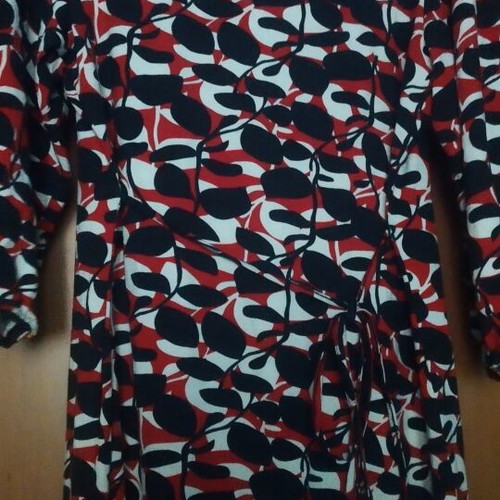 Dress with unique print like new, size L
