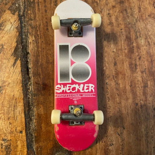 Tech Deck finger skates used, collaboration with Plan B, pack