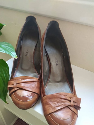 Vivace Moda γόβες μεταχειρισμένες, μέγεθος 37, καφέ δερμάτινες