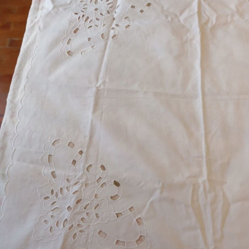 Tablecloth like new