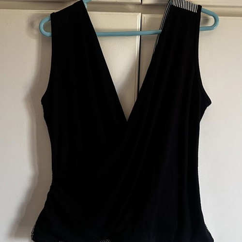 Kazi Line black and white sleeveless wrap top XL/XXL