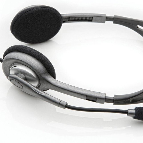 Logitech H111 headphones new with microphone and 3.5mm jack