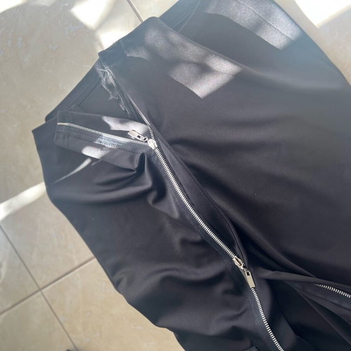 Dress used with zipper small black