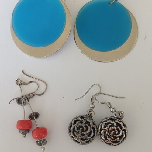 Various jewelry used, set with watch, necklace, earrings, rings, brooch