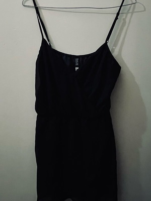 Κοντό φορεμάκι σαν καινούργιο, μέγεθος M / 38 / 10