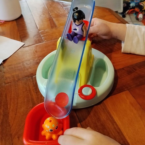 Playmobil water toy like new for ages 1.5-4