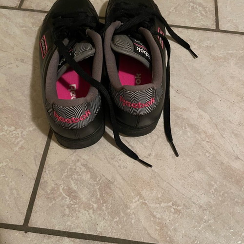 Reebok women's athletic shoes like new, black and pink, size 37