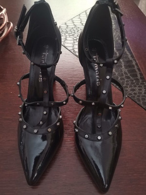 Tamaris black patent leather pumps with studs