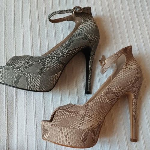 Peep-Toe Heels Jenny Fairy with Snake Print and Platform Size 37 New