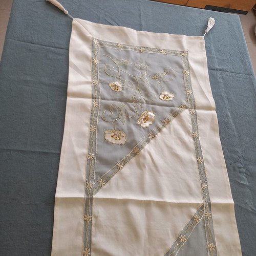 Embroidered runner new with gold thread and tassels