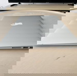  MacBook Air Intel i5