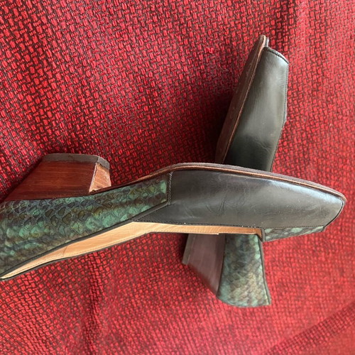 Bournazos Leather Shoes like new, size 38-39, sandals