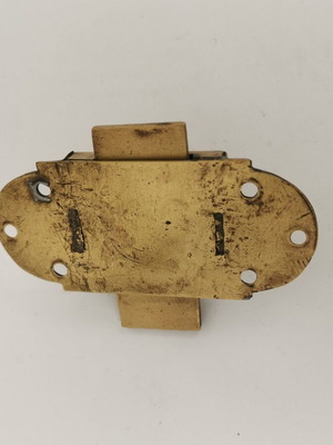 Small brass turn latch from 1920 used