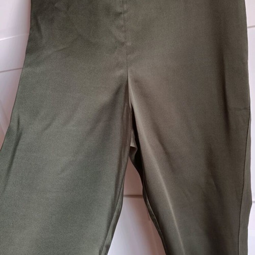 Ted Baker satin pants size XS like new, olive green