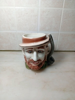 Ceramic Toby character mug like new