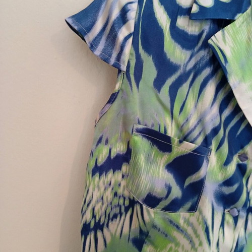 Satin summer shirt like new, blue and green, size M