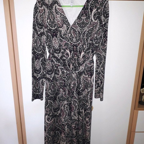 Midi dress size L like new, blue and purple with belt