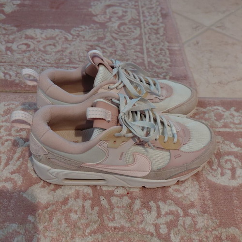 Nike Air Max women's athletic shoes used, pink shades