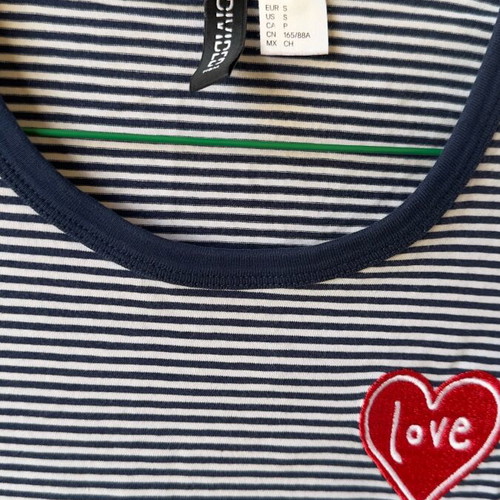 H&M Divided blue women's T-shirt with red heart logo, new, size S