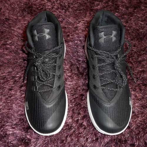 Under Armour Curry 3 sneakers new, size 44.5, black