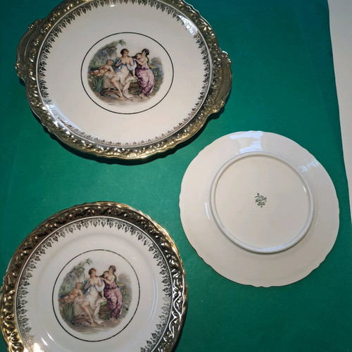 Bavaria platter with 4 dessert plates like new, gold trim