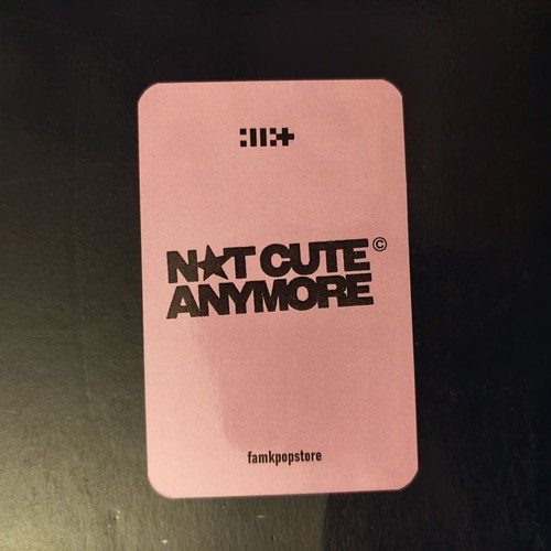 Yunah Photocard "Not Cute Anymore" Illit like new