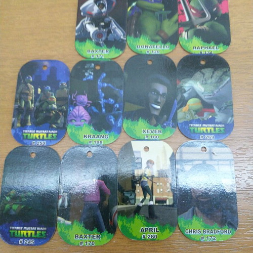 Metal Teenage Mutant Ninja Turtles caps set of 11 like new