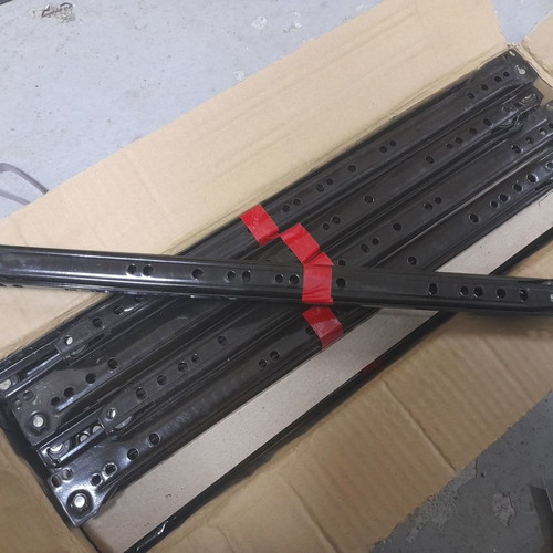 Drawer guide with wheel 450mm new
