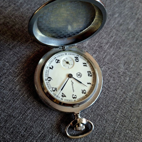 Molnija USSR Vintage Pocket Watch 50 mm like new, manual winding