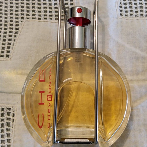 Che Pour Elle Chevignon 50ml like new, discontinued