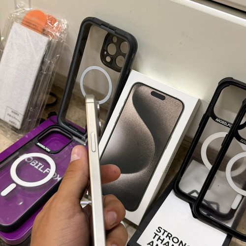 IPhone 15 Pro Max 256GB like new