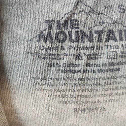 The Mountain t-shirt Big Face Skull by David Penfound size S like new
