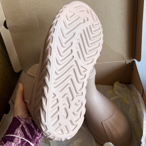 Adidas galotsas new, size 38, pink