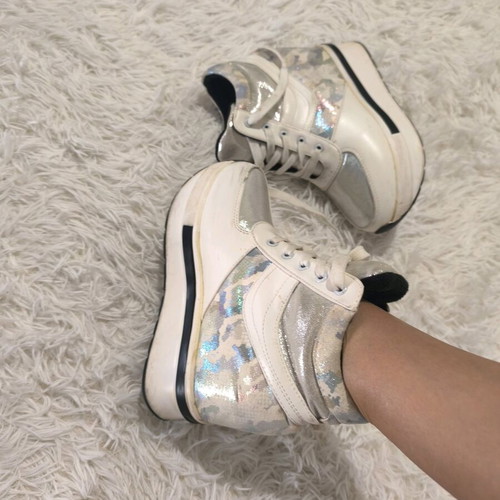Platform athletic boots like new, size 37, white