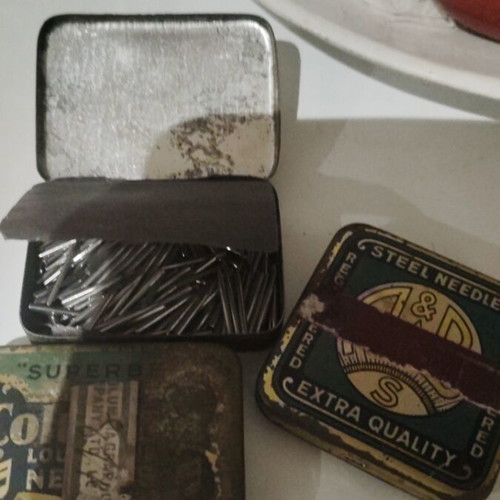 Gramophone needles used, open boxes