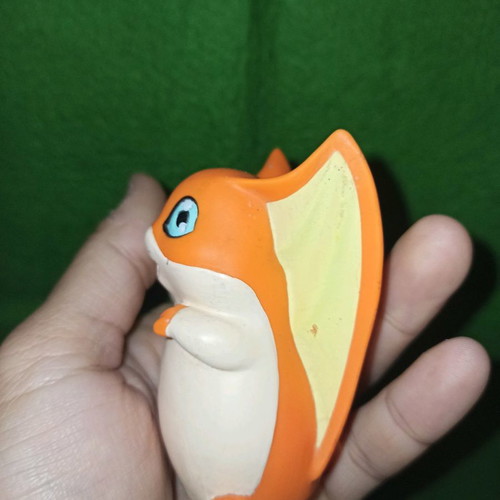 Digimon Patamon figure 1999 and two mini cups used
