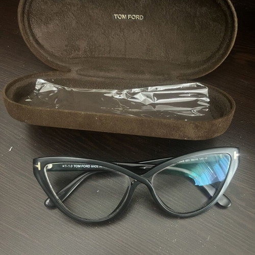 Tom Ford black butterfly myopia glasses with case