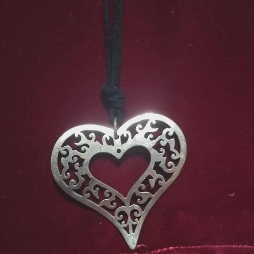 Silver pendant L.Vourakis like new, heart 925