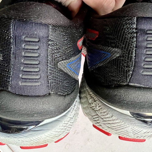 Asics GT-2000 10 G-Tx Gore-Tex running shoes like new, EU 44