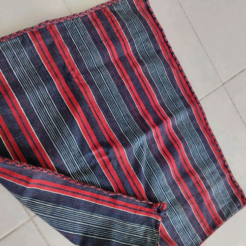 Cotton woven pillow like new, 62x57 cm
